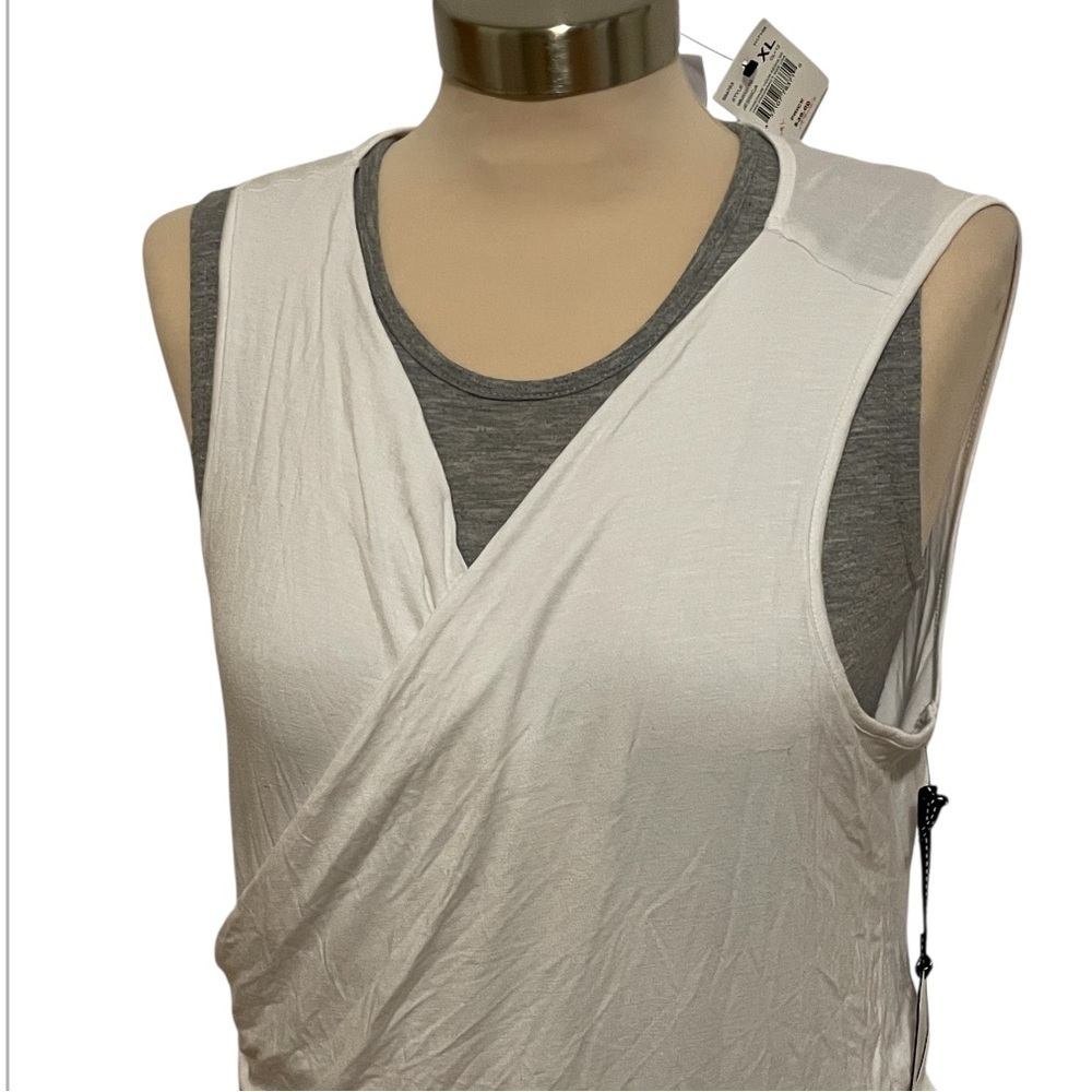 Jessica Simpson White V Neck Sleeveless Maternity Tank Top Size XL